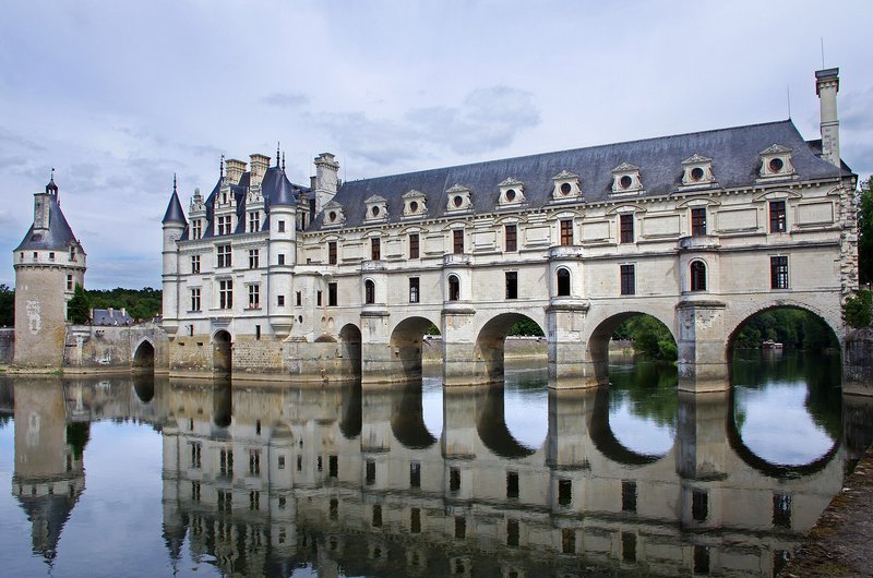 Professionelles Urlaubs-Fotoshooting in Schloss Chenonceau & die Loire, Frankreich