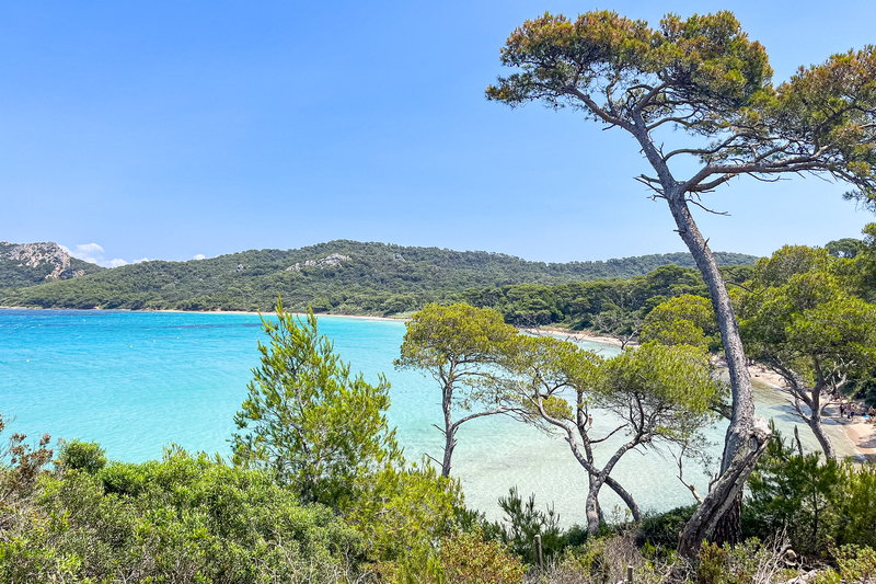 Professional vacation photoshoot in Hyères & Porquerolles, France