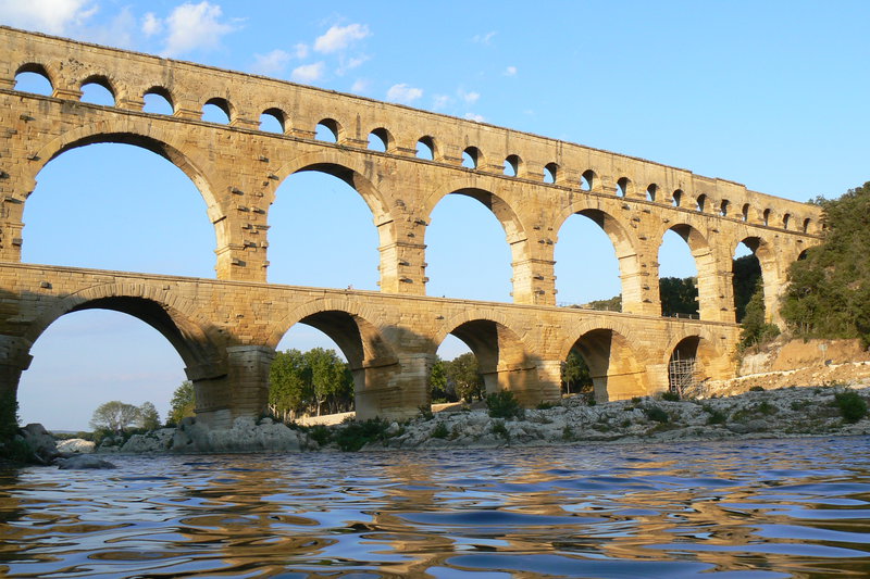 Sesión fotográfica de vacaciones profesional en Nimes y el Puente del Gard, Francia