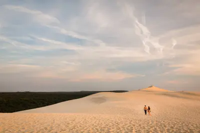 Couples photoshoot in Arcachon & the Dune du Pilat by Alexandre R