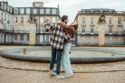 Couples photoshoot in Bordeaux by Anais K