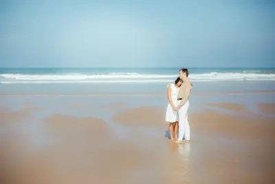 Engagement photoshoot in Arcachon by Anais K