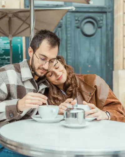 Couples photoshoot in Bordeaux by Anais K