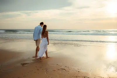 Engagement photoshoot in Arcachon by Anais K