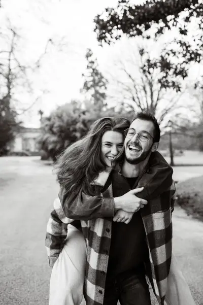 Couples photoshoot in Bordeaux by Anais K