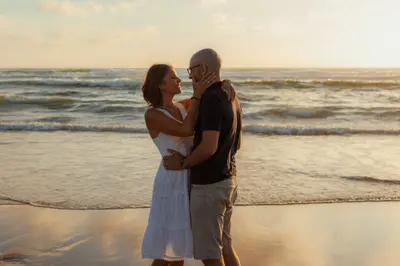 Elopement photoshoot in Arcachon by Anais K