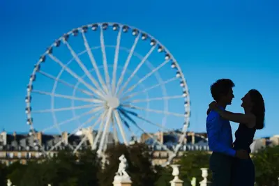 Couples photoshoot in Paris by Oisin G
