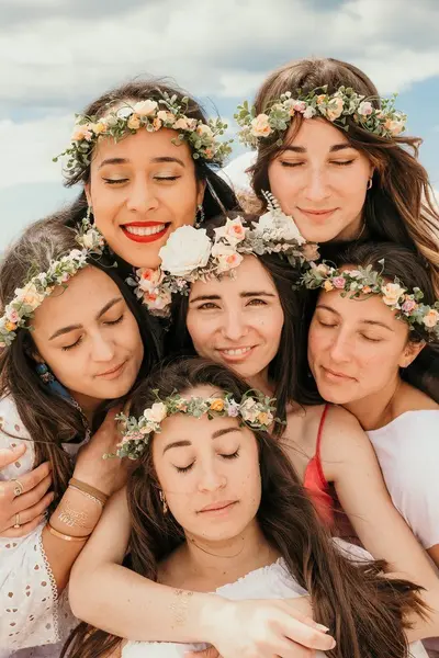 Friends Trip photoshoot in Arles by Audrey C