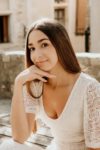 Solo Portrait photoshoot in Arles by Audrey C