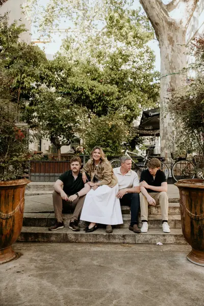 Family photoshoot in Nîmes by Audrey C