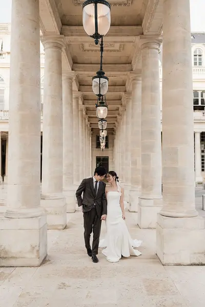 Honeymoon photoshoot in Paris by Aurélie B