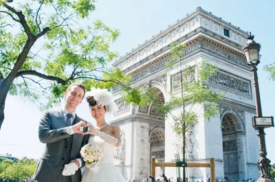 Wedding photoshoot in Paris by Michi N