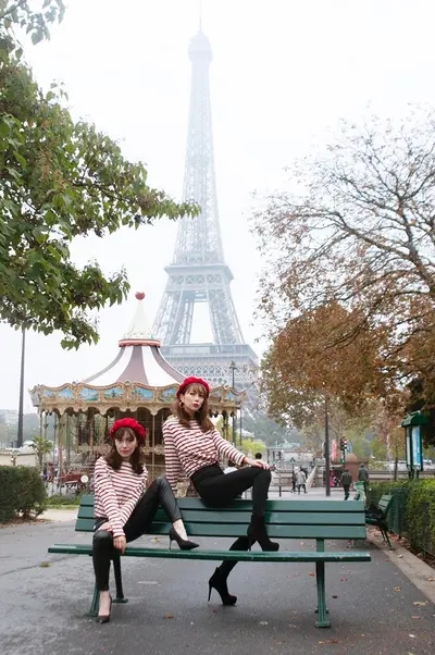Friends Trip photoshoot in Paris by Michi N