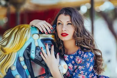 Solo Portrait photoshoot by Natalia D
