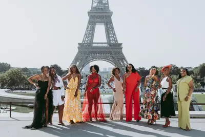 Friends Trip photoshoot in Paris by Natalia D