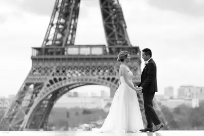 Elopement photoshoot in Paris by Joseph J