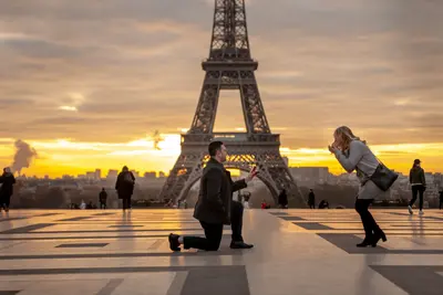Proposal photoshoot in Paris by Joseph J