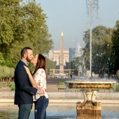 Couples photoshoot in Paris by Joseph J