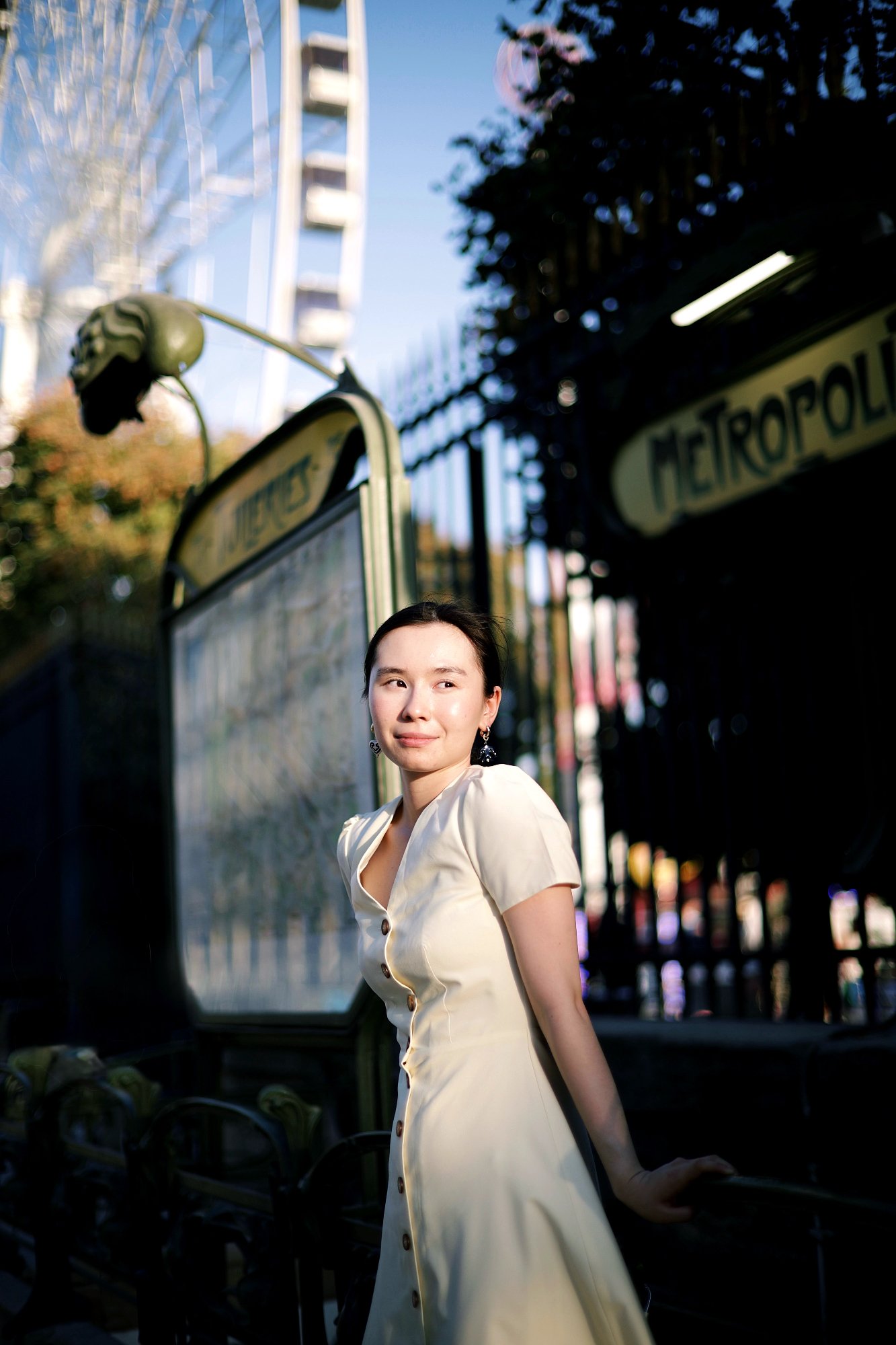 Was anziehen beim Fotoshooting in Paris? Der Guide für 2026 — photo by Katerina P.