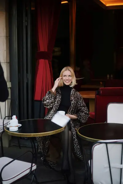 Content Creator photoshoot in Paris by Katerina P