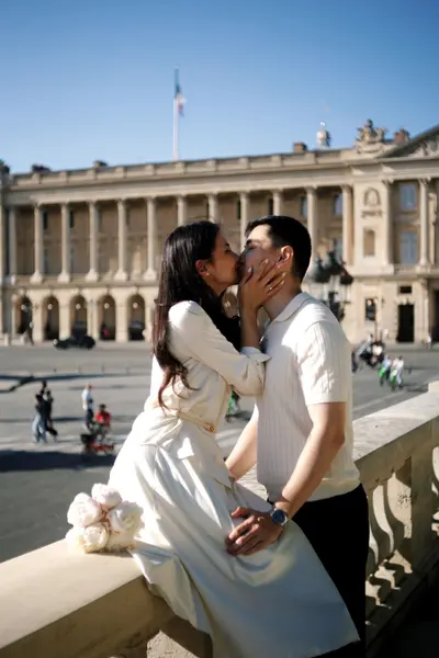 Engagement photoshoot in Paris by Katerina P