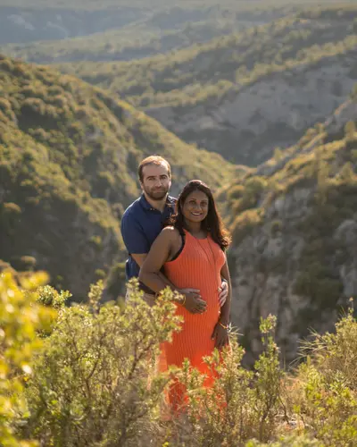 Maternity photoshoot in Aix-en-Provence by Robin G