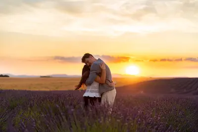Proposal photoshoot in Valensole by Robin G