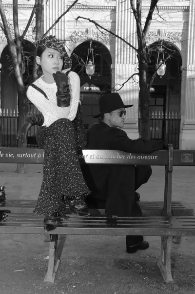Couples photoshoot in Paris by May M