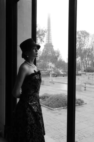 Solo Portrait photoshoot in Paris by May M