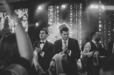 Wedding photoshoot in Paris by Othmane T