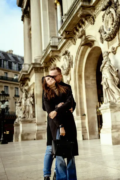 Couples photoshoot in Paris by Anna D