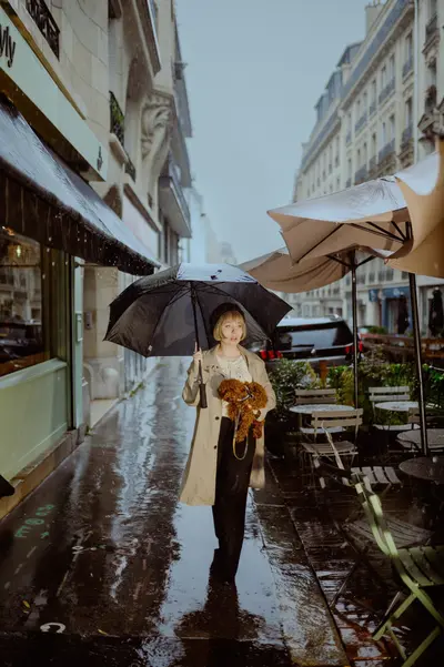 Solo Portrait photoshoot in Paris by Anna D