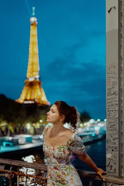 Solo Portrait photoshoot in Paris by Anna D