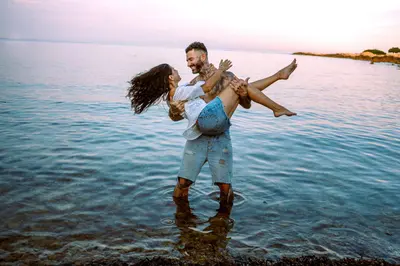 Couples photoshoot in Antibes by Olha S